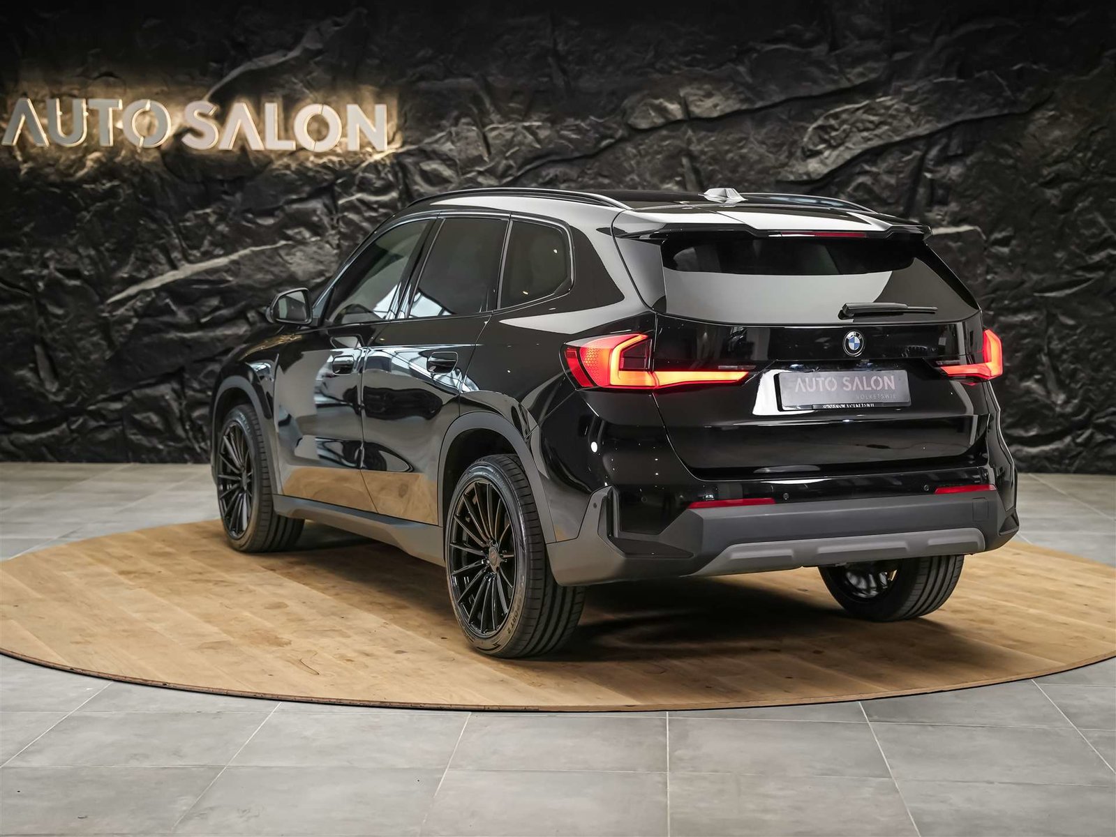 BMW X1 20d *20 Felgen*Abstandsregler*Anhängerkupplun, Diesel, Occasion / Gebraucht, Automatik - 4