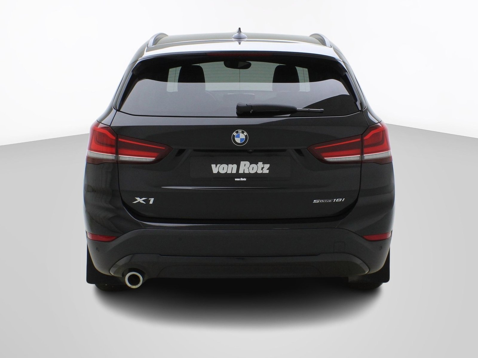 BMW X1 18i sDrive, Benzin, Occasion / Gebraucht, Handschaltung - 4
