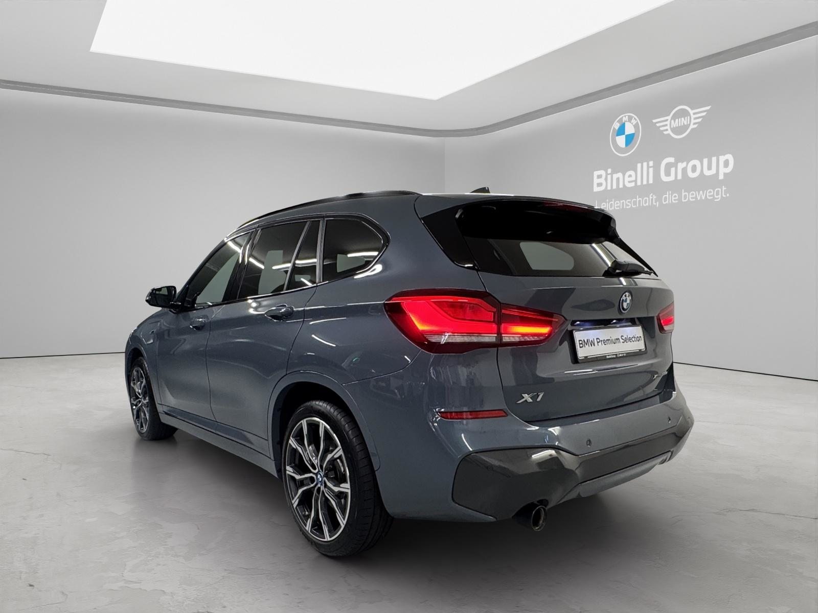 BMW X1 25e xDrive, Hybride Rechargeable Essence/Électricité, Occasion / Utilisé, Automatique - 3