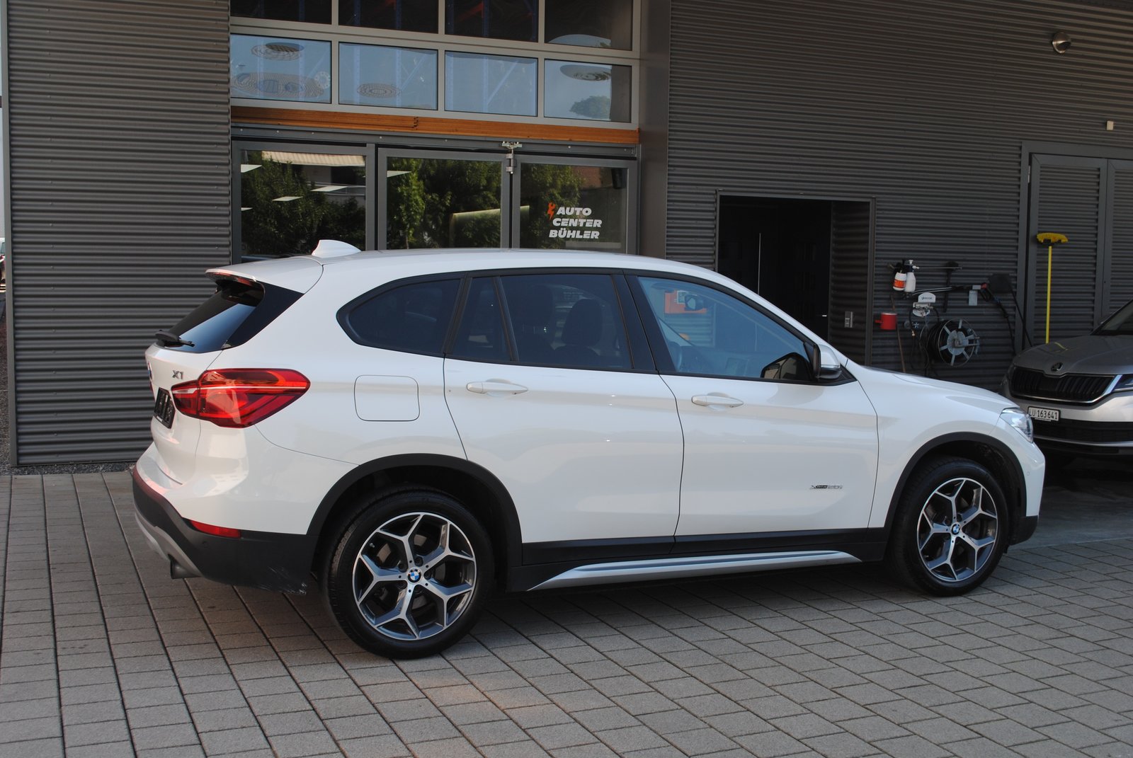 BMW X1 20i xLine Steptronic, Petrol, Second hand / Used, Automatic - 6