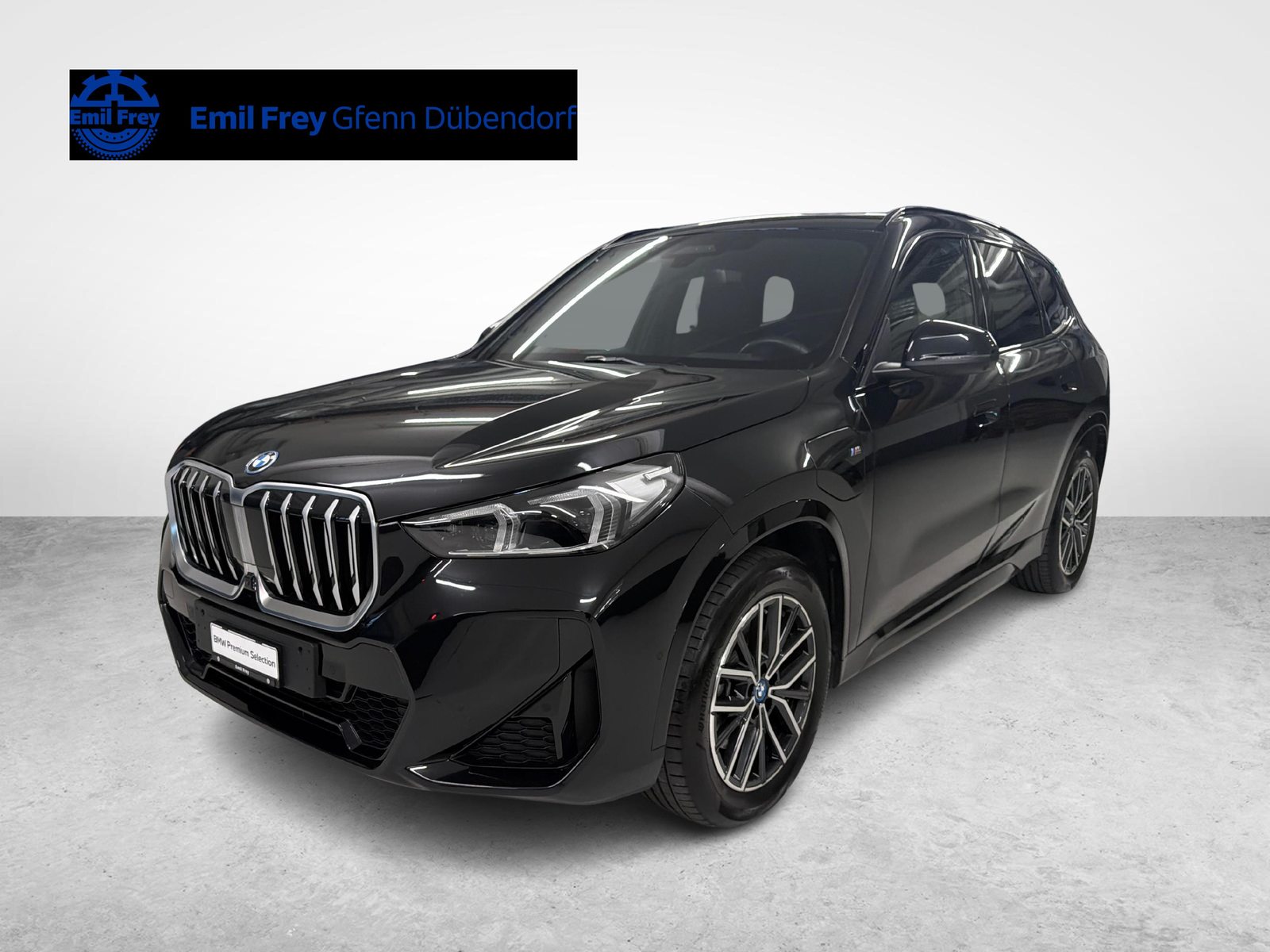 BMW X1 25e xDrive paddles