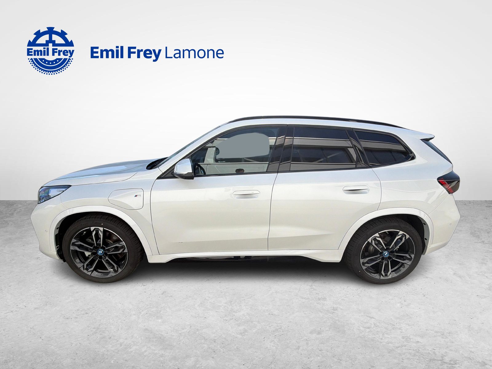 BMW X1 30e xDrive paddles, Hybride Rechargeable Essence/Électricité, Occasion / Utilisé, Automatique - 3
