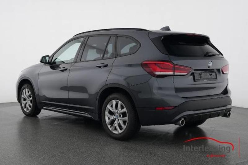 BMW X1 18d Sport Line Steptronic, Diesel, Occasion / Gebraucht, Automatik - 4