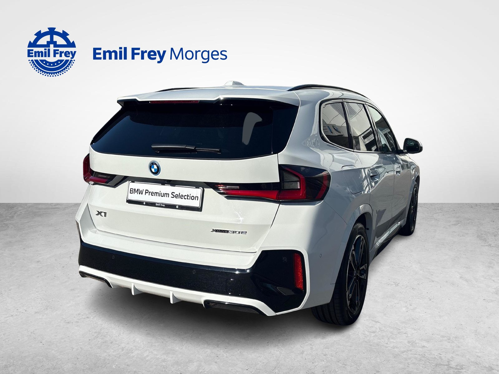 BMW X1 30e xDrive paddles M-Sport, Plug-in-Hybrid Petrol/Electric, Second hand / Used, Automatic - 4