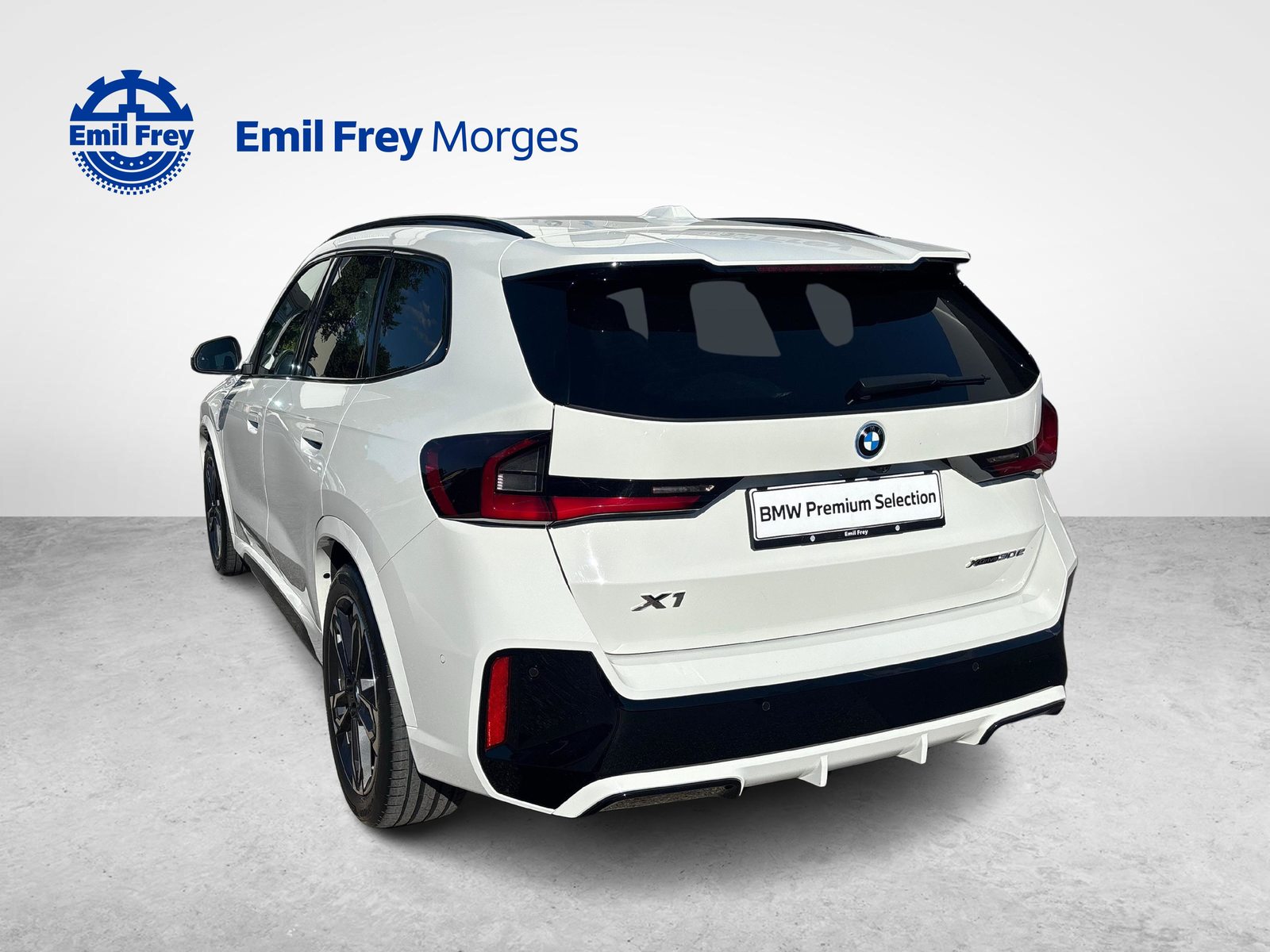 BMW X1 30e xDrive paddles M-Sport, Plug-in-Hybrid Petrol/Electric, Second hand / Used, Automatic - 6