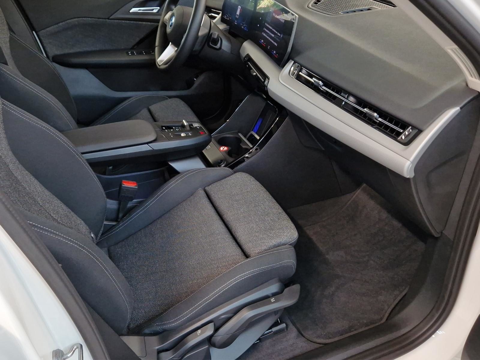 BMW X1 xDrive30e Steptronic, Plug-in-Hybrid Petrol/Electric, Second hand / Used, Automatic - 5