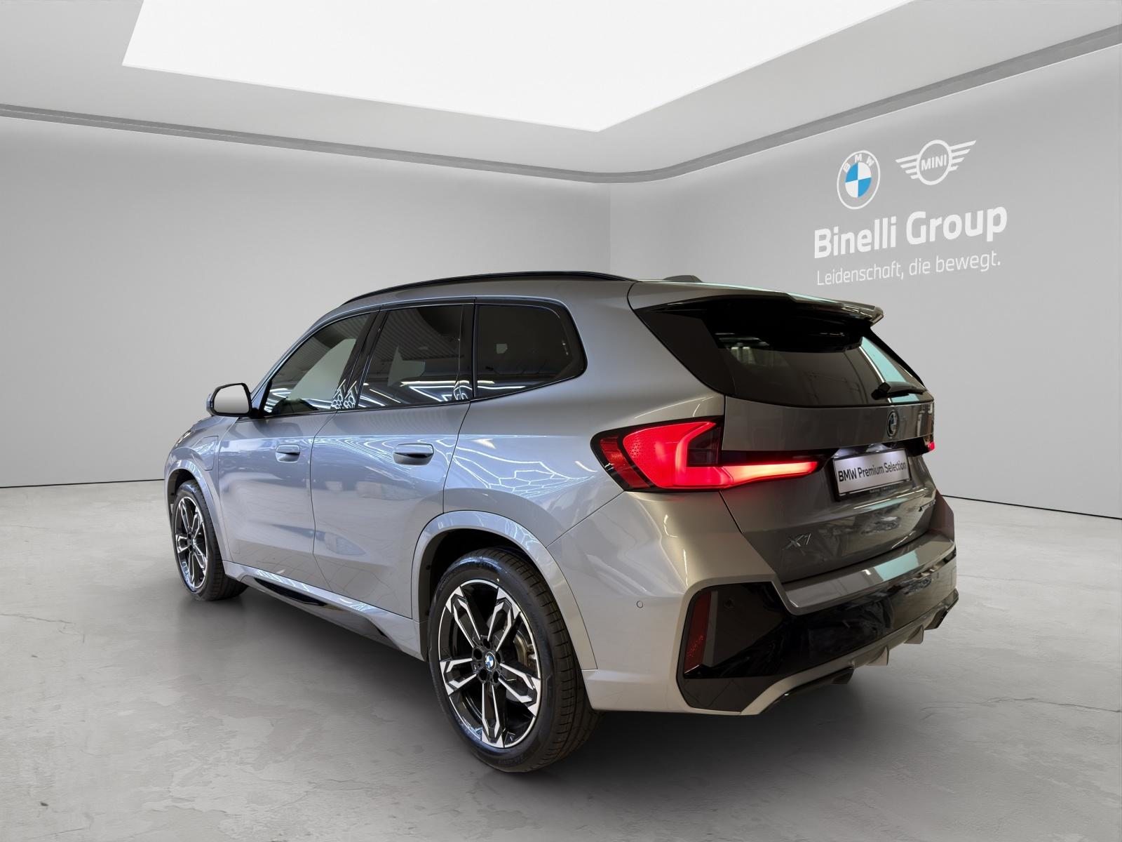 BMW X1 30e xDrive M-SportPaket, Plug-in-Hybrid Petrol/Electric, Second hand / Used, Automatic - 4