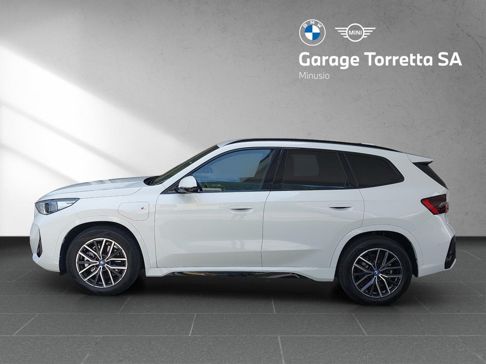 BMW X1 25e M Sport, Plug-in-Hybrid Petrol/Electric, Second hand / Used, Automatic - 2