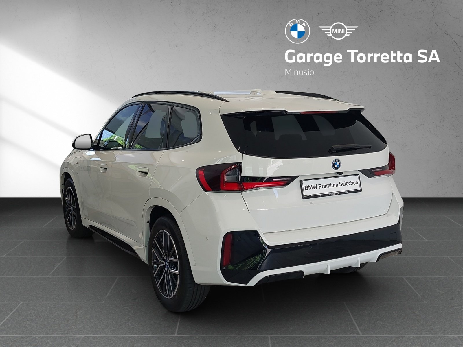 BMW X1 25e M Sport, Plug-in-Hybrid Petrol/Electric, Second hand / Used, Automatic - 3