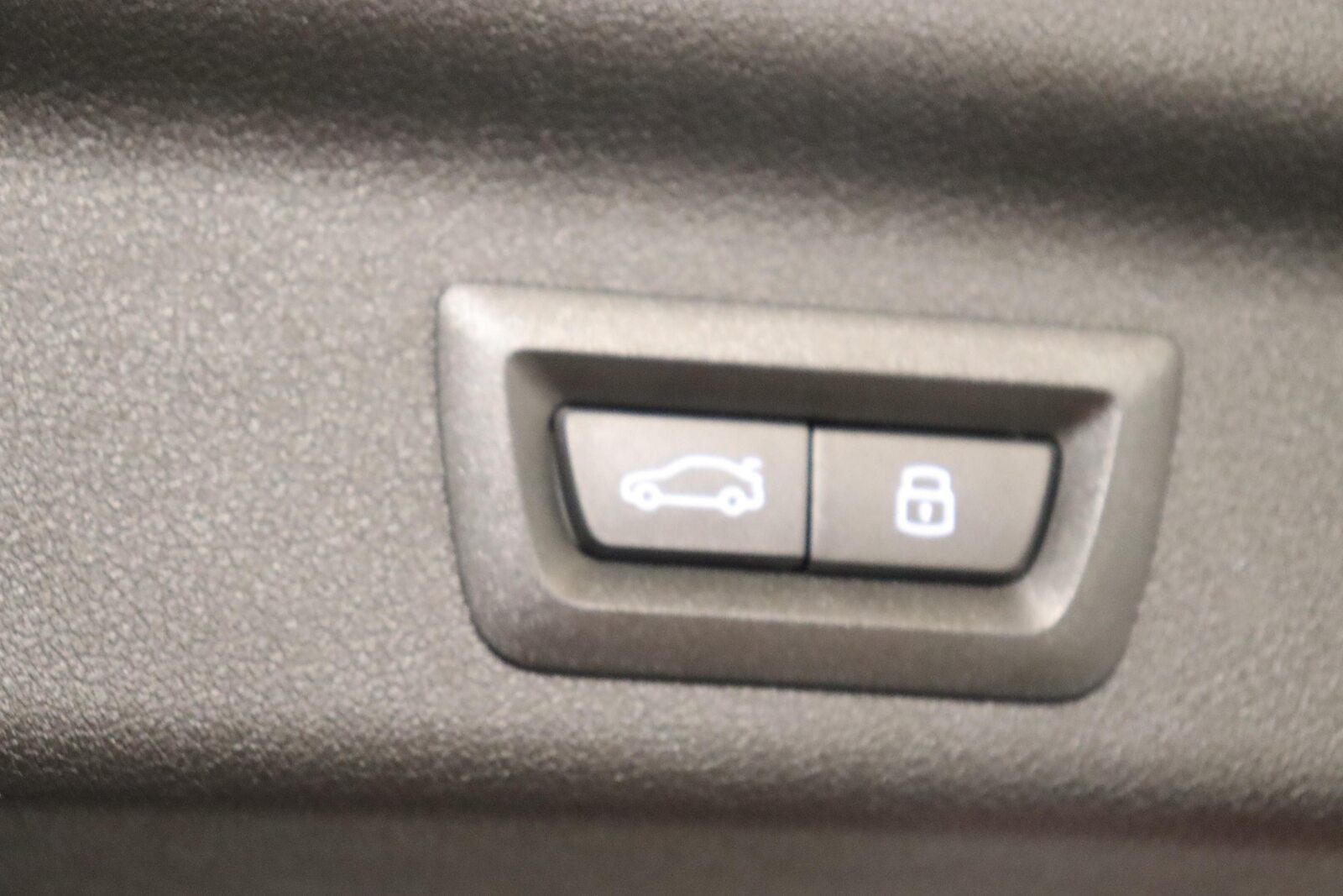 BMW X1 30e xDrive paddles, Plug-in-Hybrid Benzina/Elettrica, Occasioni / Usate, Automatico - 7