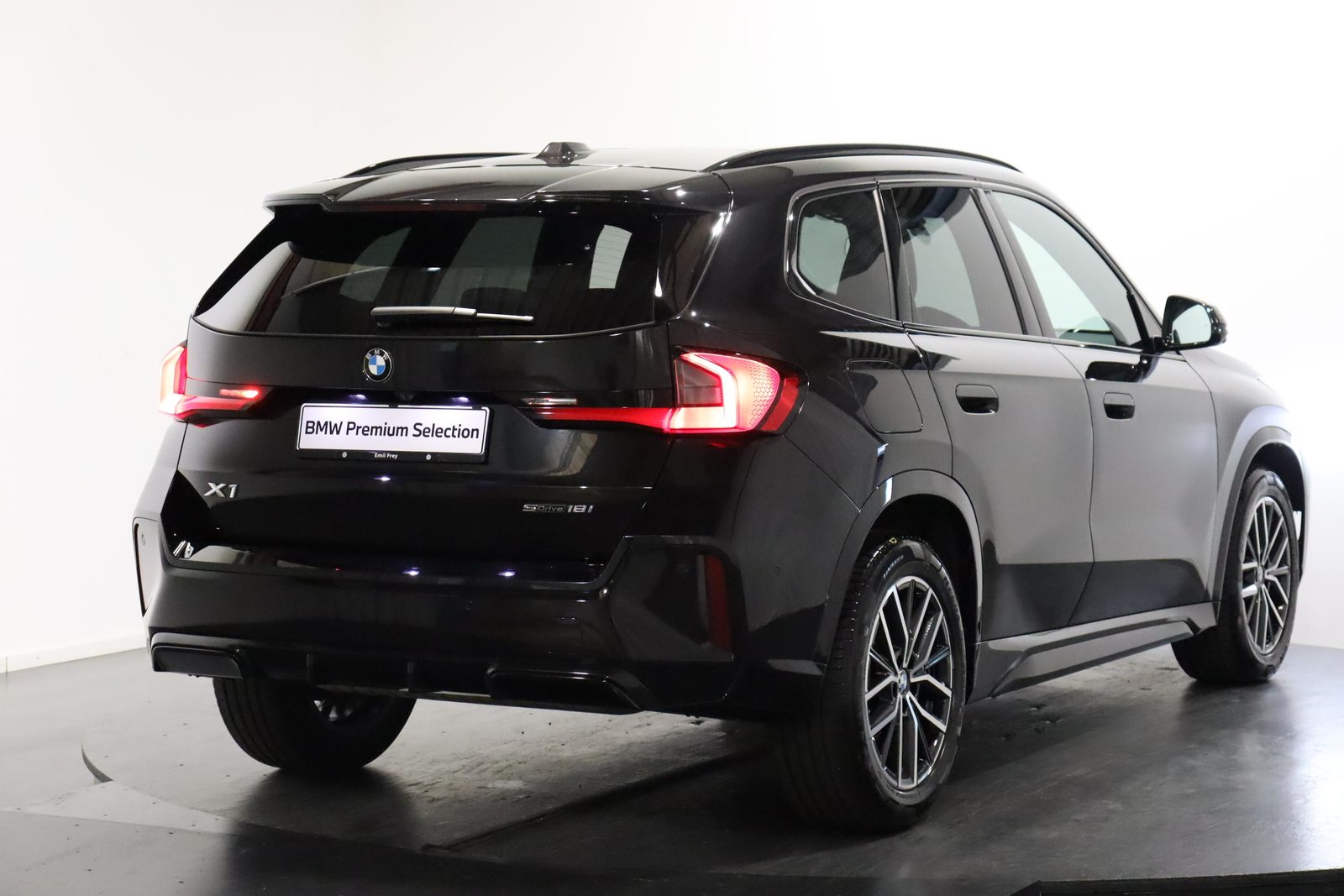BMW X1 18i sDrive, Benzina, Occasioni / Usate, Automatico - 2