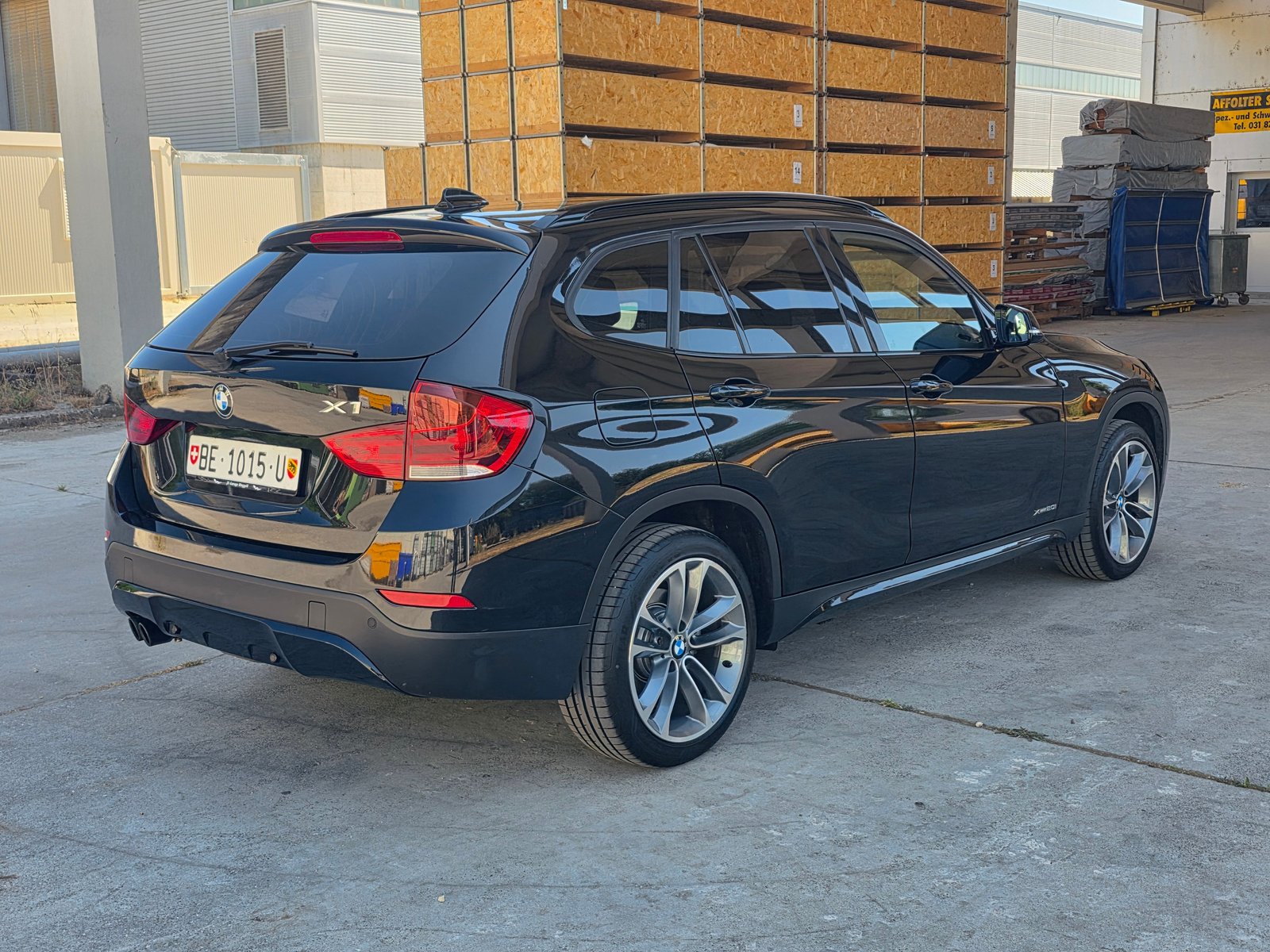 BMW X1 20i Sport Line Steptronic, Benzin, Occasion / Gebraucht, Automatik - 2