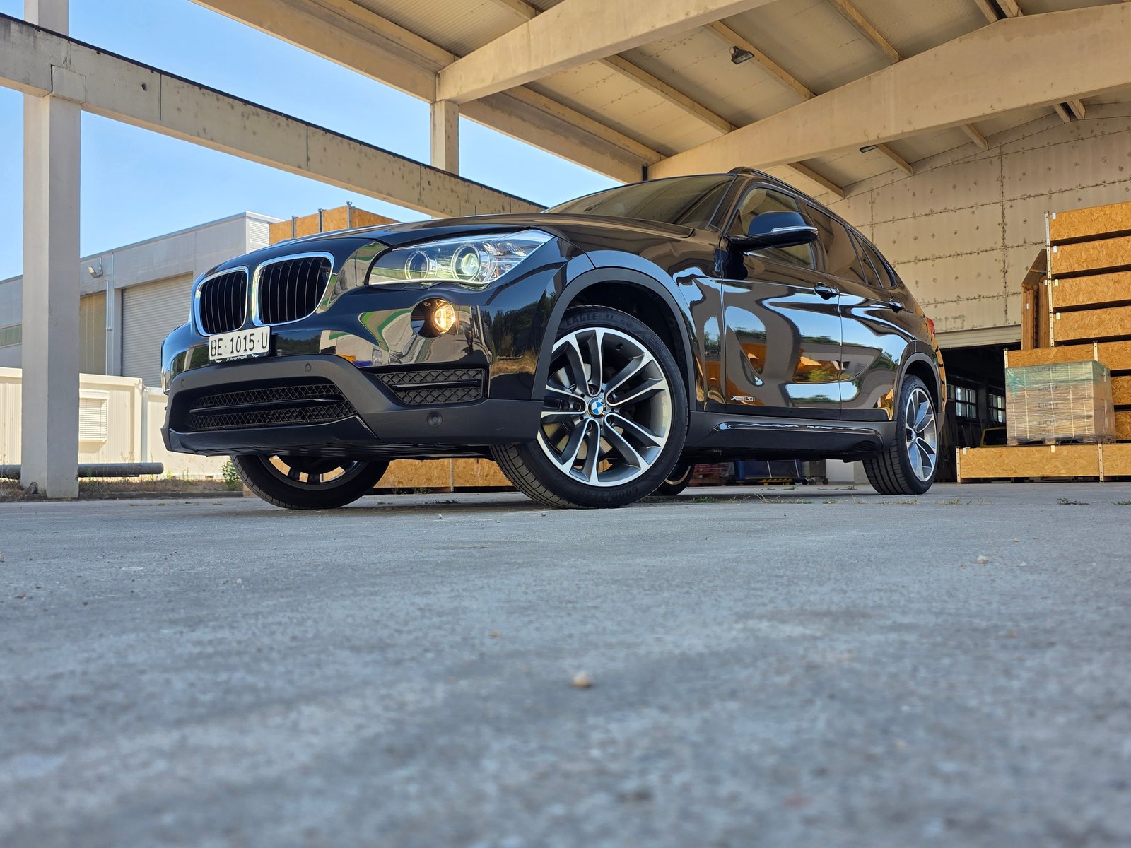 BMW X1 20i Sport Line Steptronic, Benzin, Occasion / Gebraucht, Automatik - 7