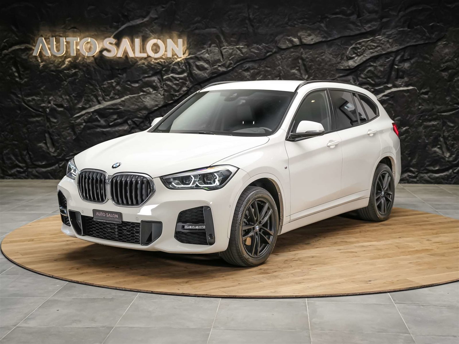 BMW X1 18d M Sport Steptronic *CH Auto*El. Sitze mit, Diesel, Second hand / Used, Automatic - 2