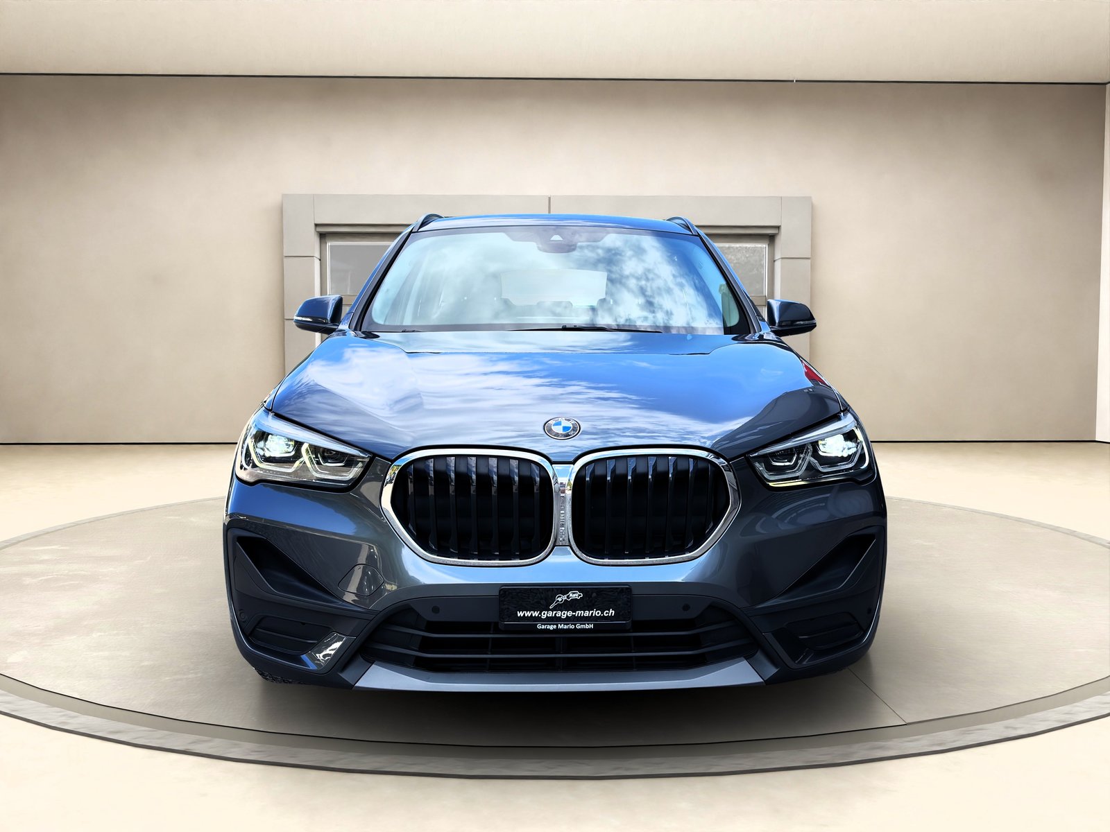 BMW X1 20d Steptronic CH-Fahrzeug Gratis-Service, Diesel, Occasion / Gebraucht, Automatik - 2