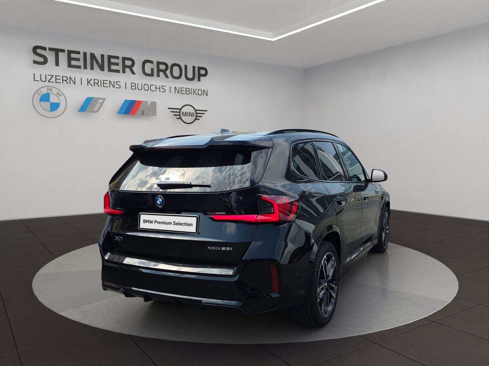 BMW X1 23i 48V M Sport Pro, Mild-Hybrid Petrol/Electric, Second hand / Used, Automatic - 4