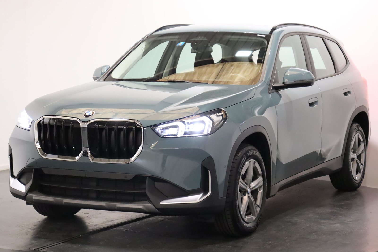 BMW X1 18i sDrive