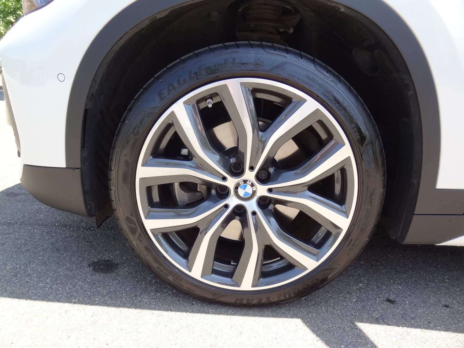 BMW X1 20d Sport Line Steptronic, Diesel, Occasion / Gebraucht, Automatik - 4