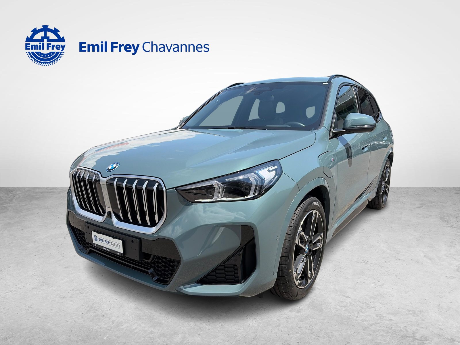 BMW X1 30e xDrive paddles M Sport, Plug-in-Hybrid Petrol/Electric, Second hand / Used, Automatic - 2