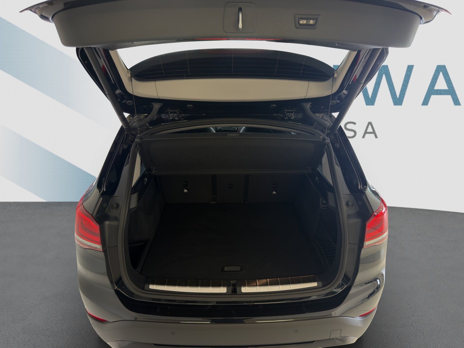 BMW X1 18i sDrive, Essence, Occasion / Utilisé, Automatique - 7