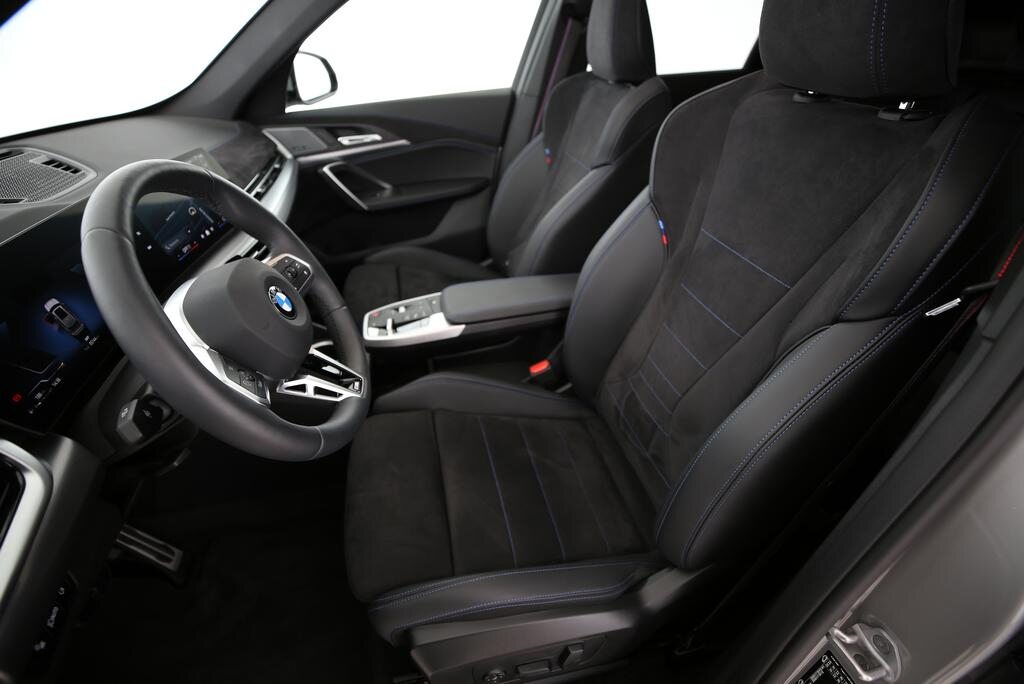 BMW X1 20d xDrive, Mild-Hybrid Diesel/Electric, Second hand / Used, Automatic - 3