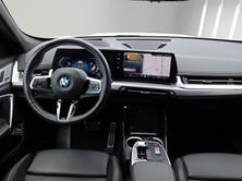 BMW X1 23i 48V M Sport, Mild-Hybrid Benzin/Elektro, Occasion / Gebraucht, Automatik - 7