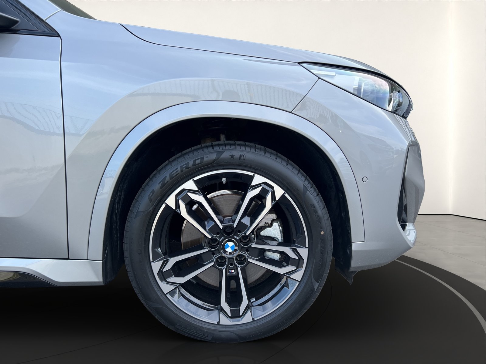 BMW X1 30e M Sport, Plug-in-Hybrid Benzin/Elektro, Occasion / Gebraucht, Automatik - 7