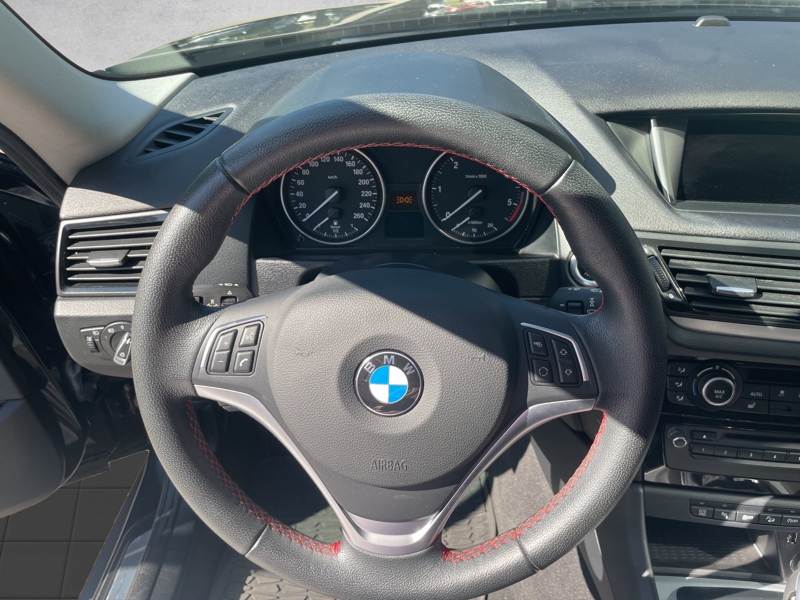 BMW X1 25d Sport Line Steptronic, Diesel, Occasion / Gebraucht, Automatik - 7