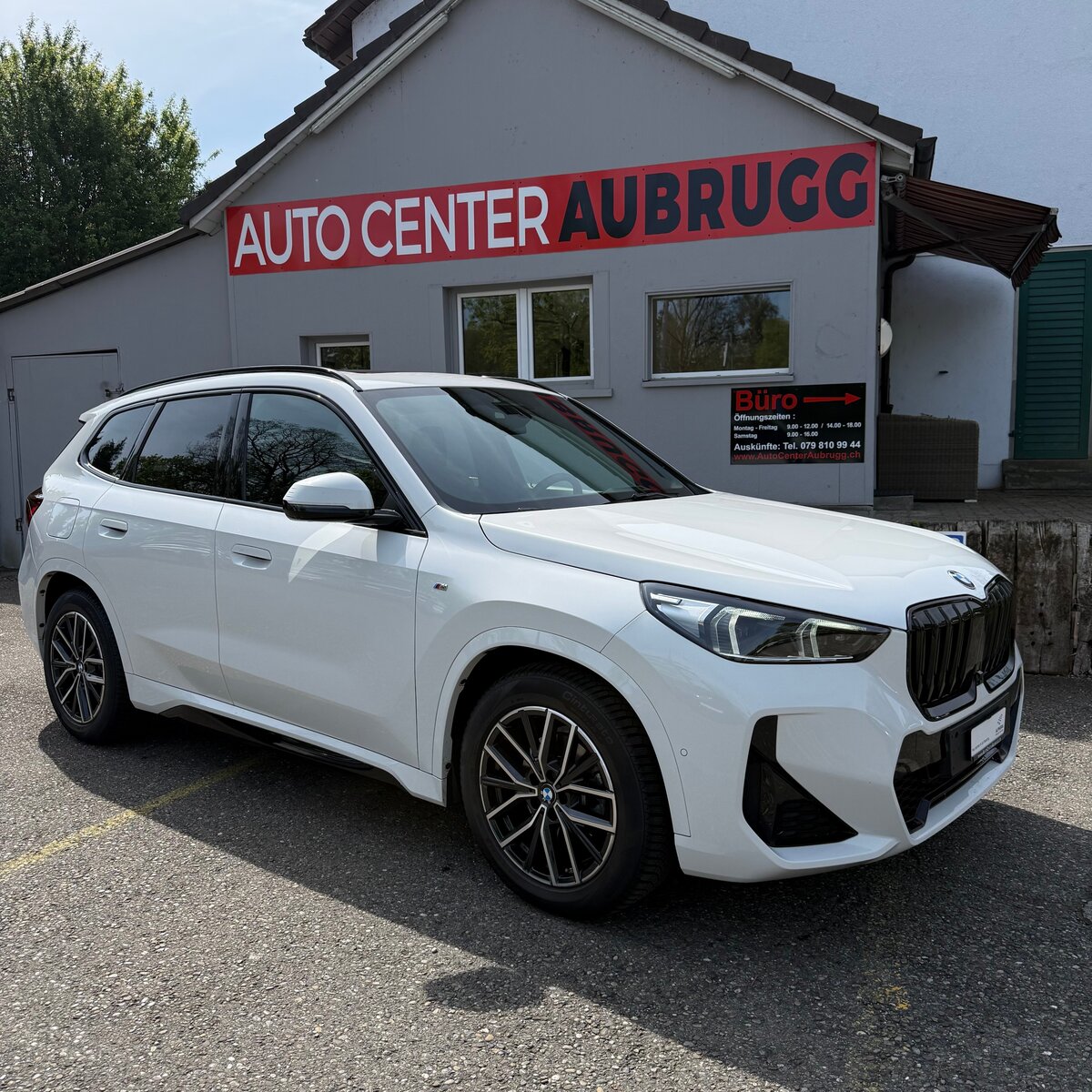 BMW X1 20d 48V M Sport *PANORAMA-DACH / ANHÄNGERKUPP
