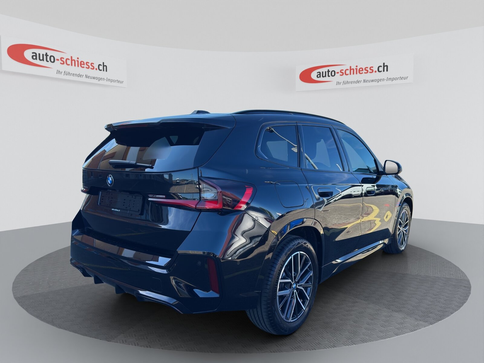 BMW X1 20d 48V M Sport, Mild-Hybrid Diesel/Elektro, Occasion / Gebraucht, Automatik - 2