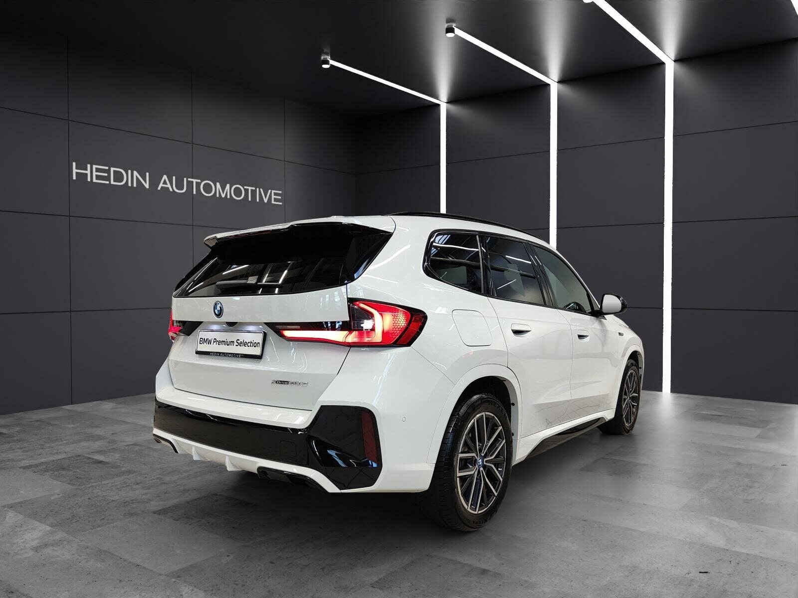 BMW X1 30e xDrive M Sport, Plug-in-Hybrid Benzin/Elektro, Occasion / Gebraucht, Automatik - 6