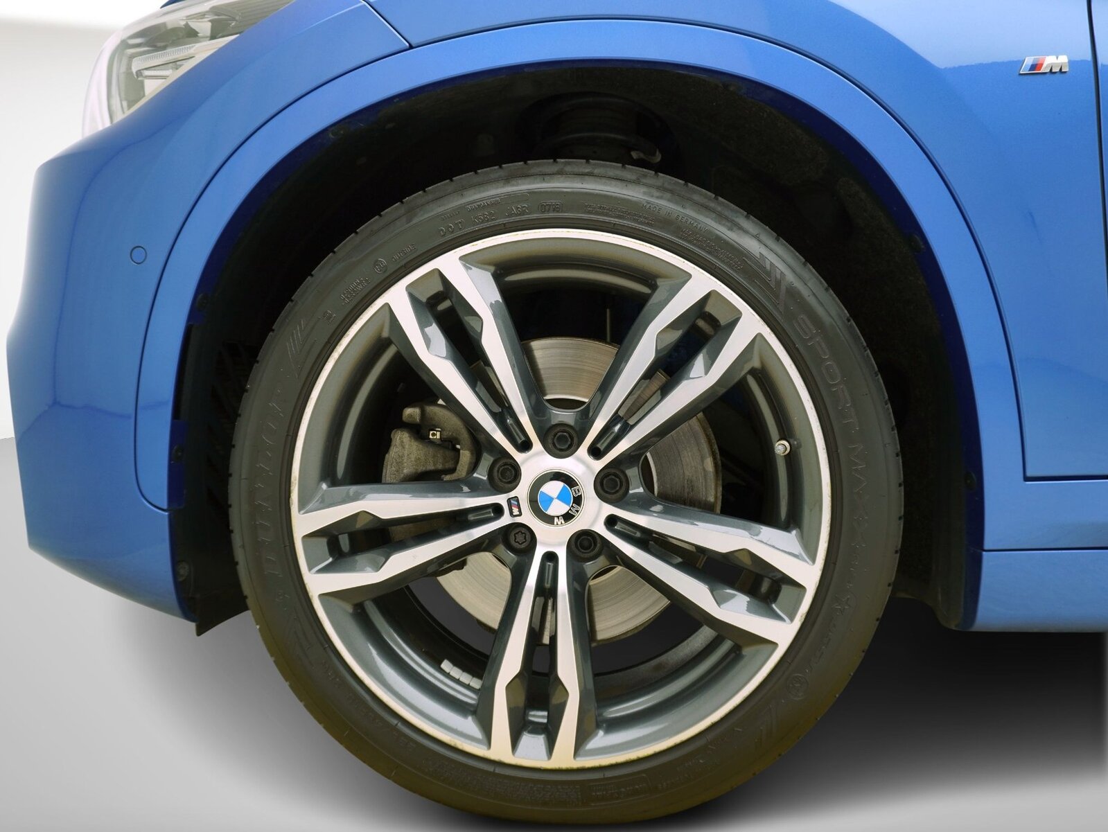 BMW X1 25i M Sport, Benzin, Occasion / Gebraucht, Automatik - 7