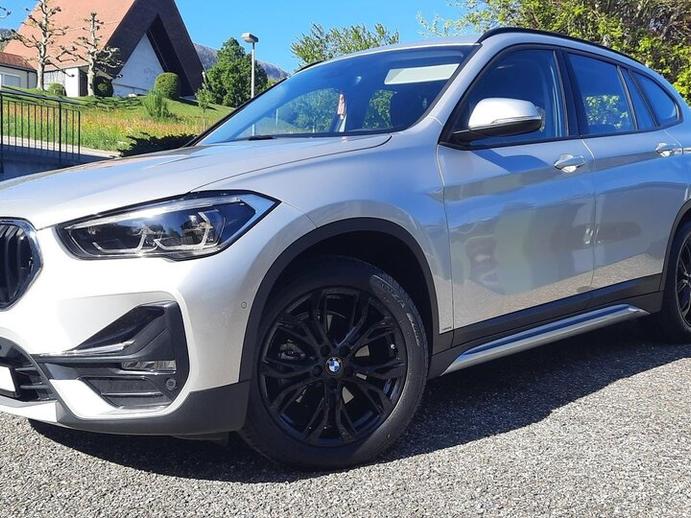 BMW X1 18d Sport Line Steptronic, Diesel, Occasion / Gebraucht, Automatik
