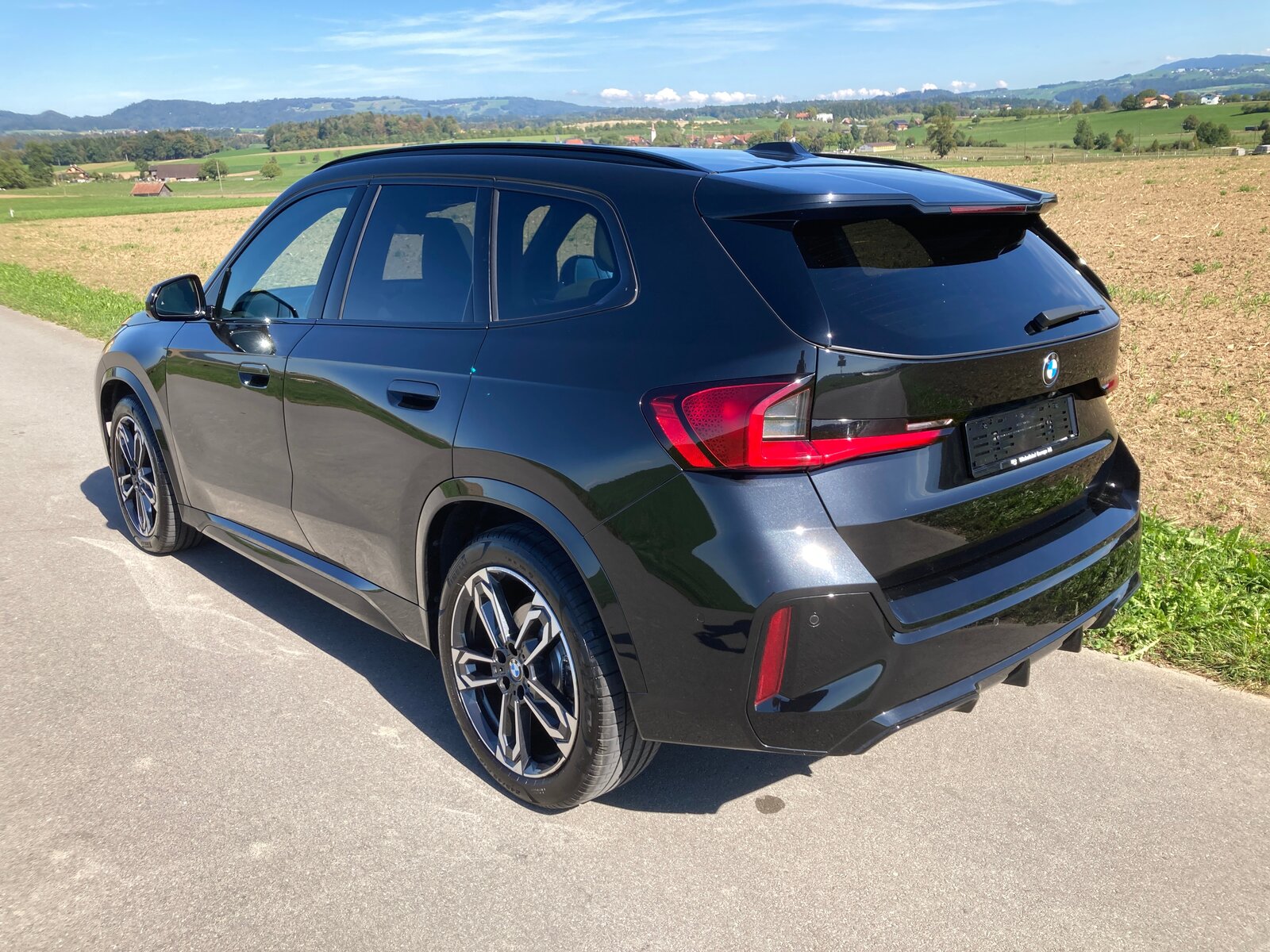 BMW X1 23d 48V M Sport, Mild-Hybrid Diesel/Elektro, Occasion / Gebraucht, Automatik - 5