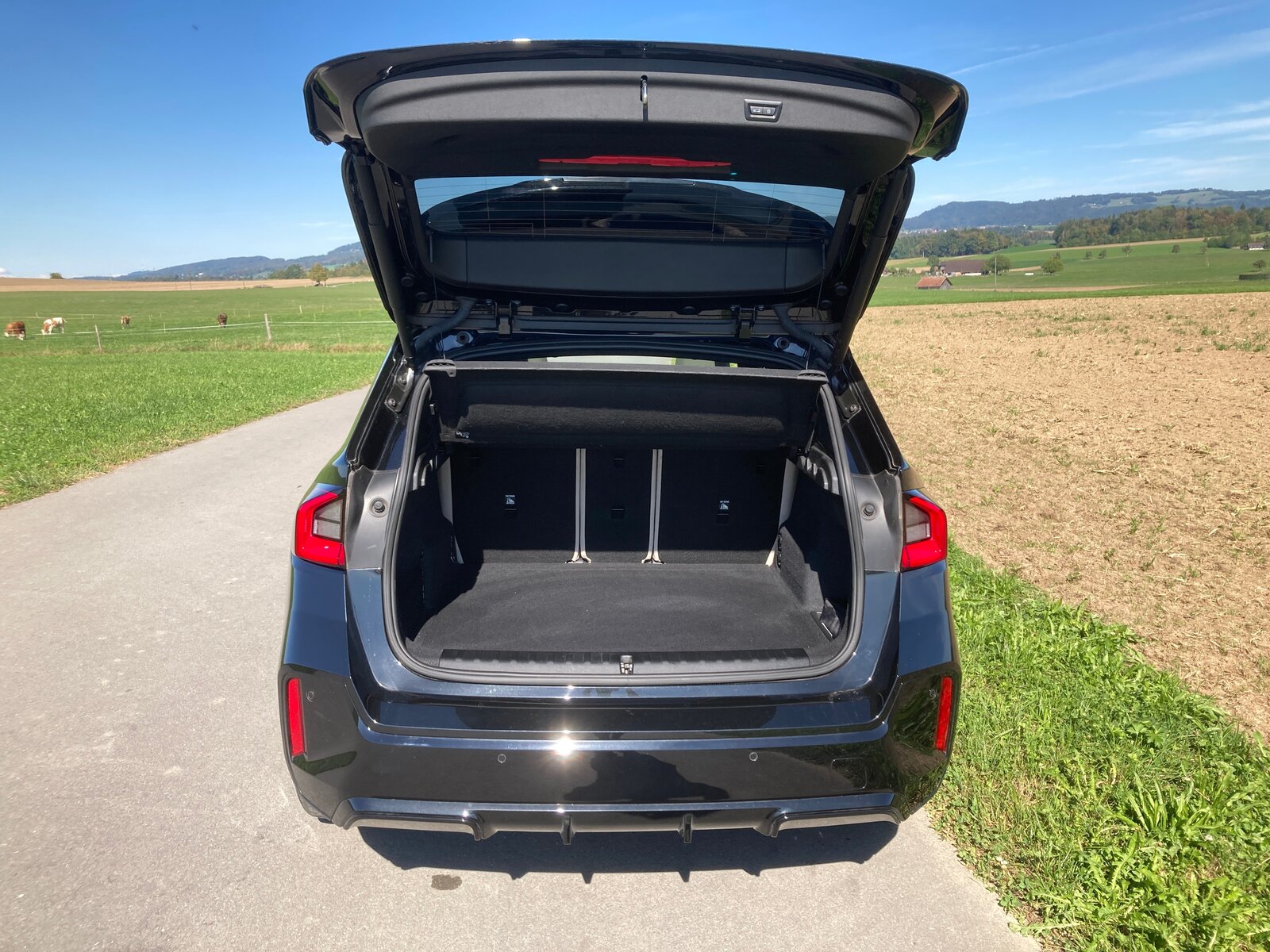 BMW X1 23d 48V M Sport, Mild-Hybrid Diesel/Elektro, Occasion / Gebraucht, Automatik - 7