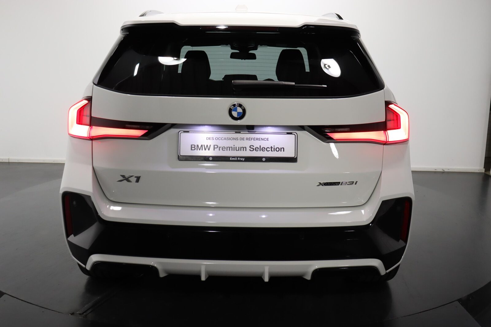 BMW X1 U11 23i xDrive paddles, Hybride Léger Essence/Électricité, Occasion / Utilisé, Automatique - 4
