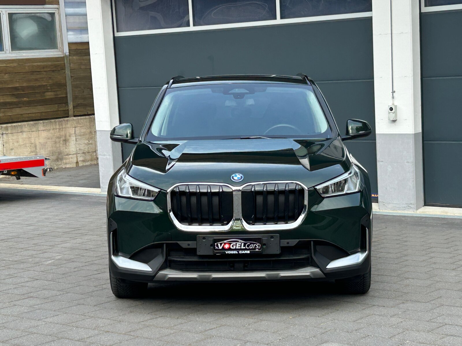 BMW X1 25e, Plug-in-Hybrid Benzin/Elektro, Occasion / Gebraucht, Automatik - 2