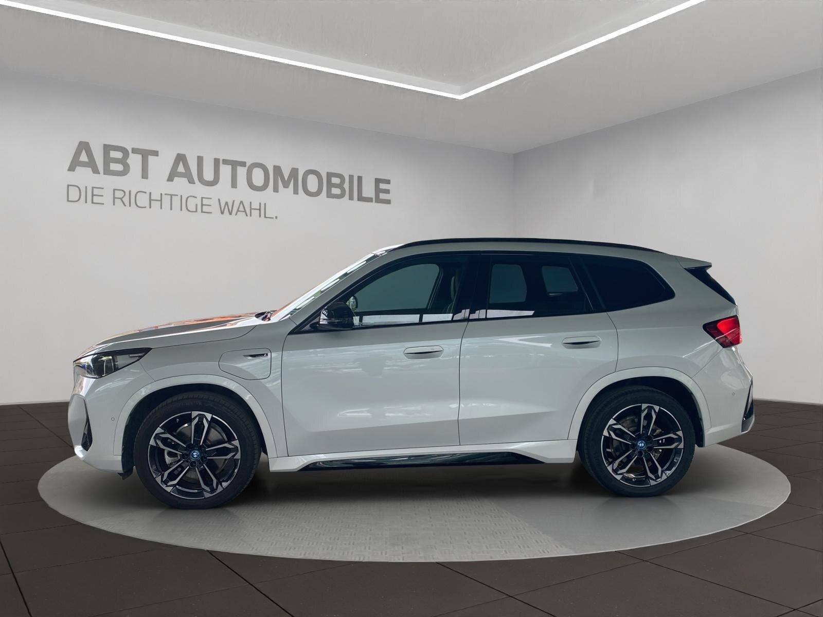 BMW X1 25e xDrive paddles, Plug-in-Hybrid Benzina/Elettrica, Occasioni / Usate, Automatico - 4