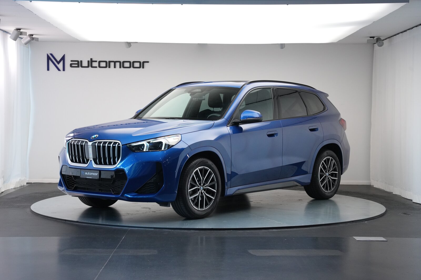 BMW X1 sDrive 18i M Sport *Panorama* *Harman/Kardon* *Werksgara