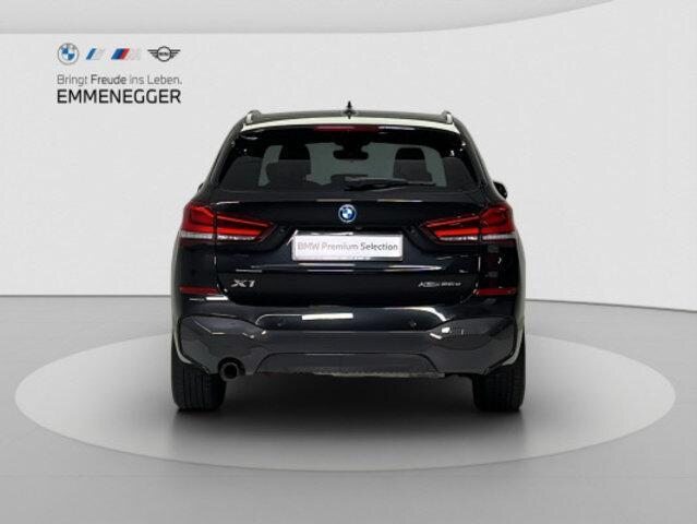 BMW X1 F48 25e xDrive, Plug-in-Hybrid Benzin/Elektro, Occasion / Gebraucht, Automatik - 4