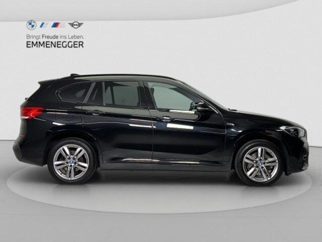 BMW X1 F48 25e xDrive, Plug-in-Hybrid Benzin/Elektro, Occasion / Gebraucht, Automatik - 6