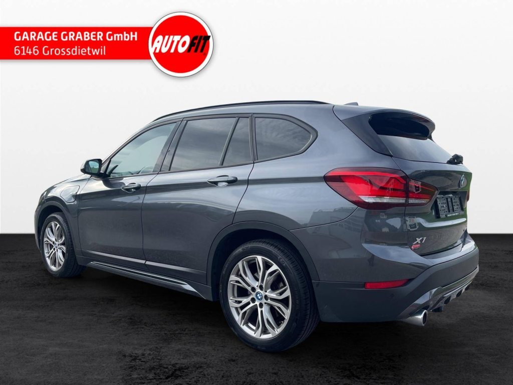 BMW 25e xDrive, Plug-in-Hybrid Benzina/Elettrica, Occasioni / Usate, Automatico - 3