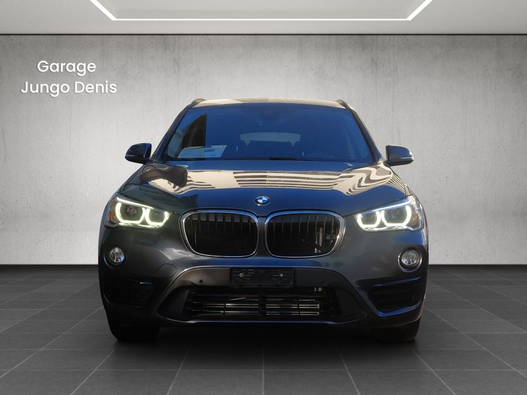 BMW X1 20i xDrive 20i Sport line
