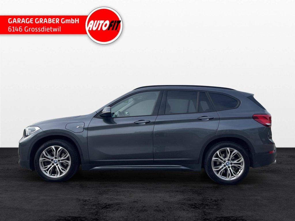 BMW 25e xDrive, Plug-in-Hybrid Benzina/Elettrica, Occasioni / Usate, Automatico - 2