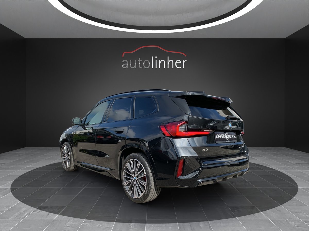 BMW X1 23d 48V M Sport Pro, Mild-Hybrid Diesel/Elektro, Vorführwagen, Automatik - 3