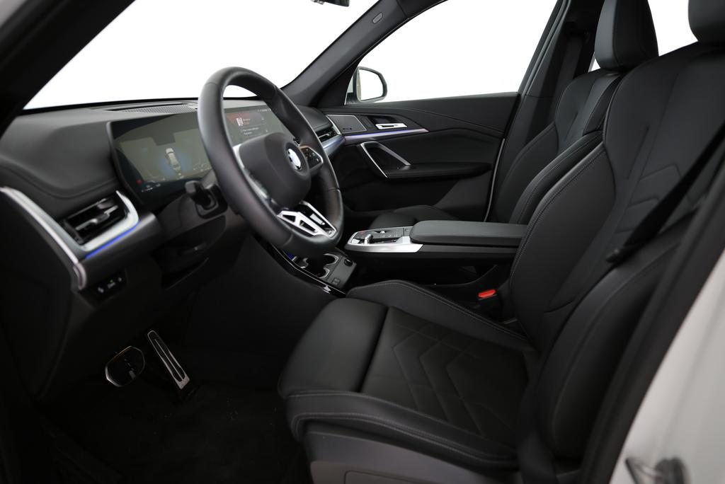 BMW X1 23i xDrive paddles, Hybride Leggero Benzina/Elettrica, Auto dimostrativa, Automatico - 3