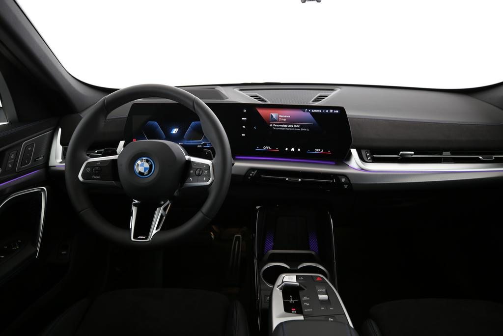 BMW X1 25e xDrive, Hybride Rechargeable Essence/Électricité, Voiture de démonstration, Automatique - 5