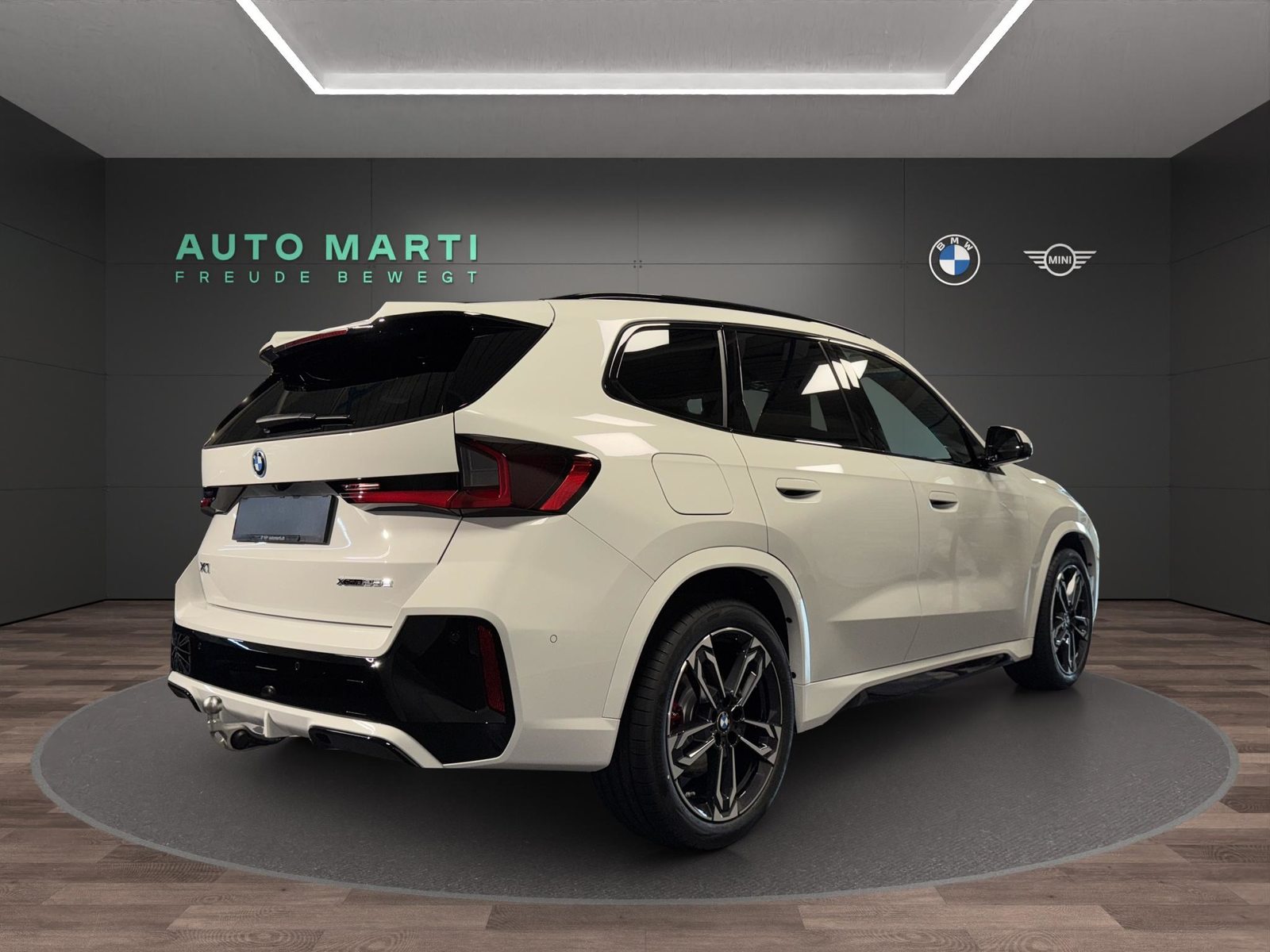BMW X1 xDrive25e, Hybride Rechargeable Essence/Électricité, Voiture de démonstration, Automatique - 4