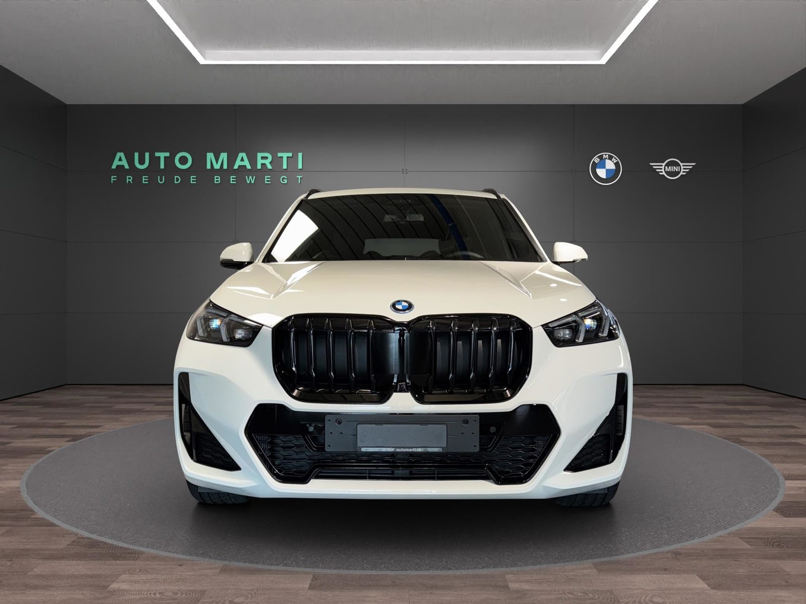 BMW X1 xDrive25e, Hybride Rechargeable Essence/Électricité, Voiture de démonstration, Automatique - 5