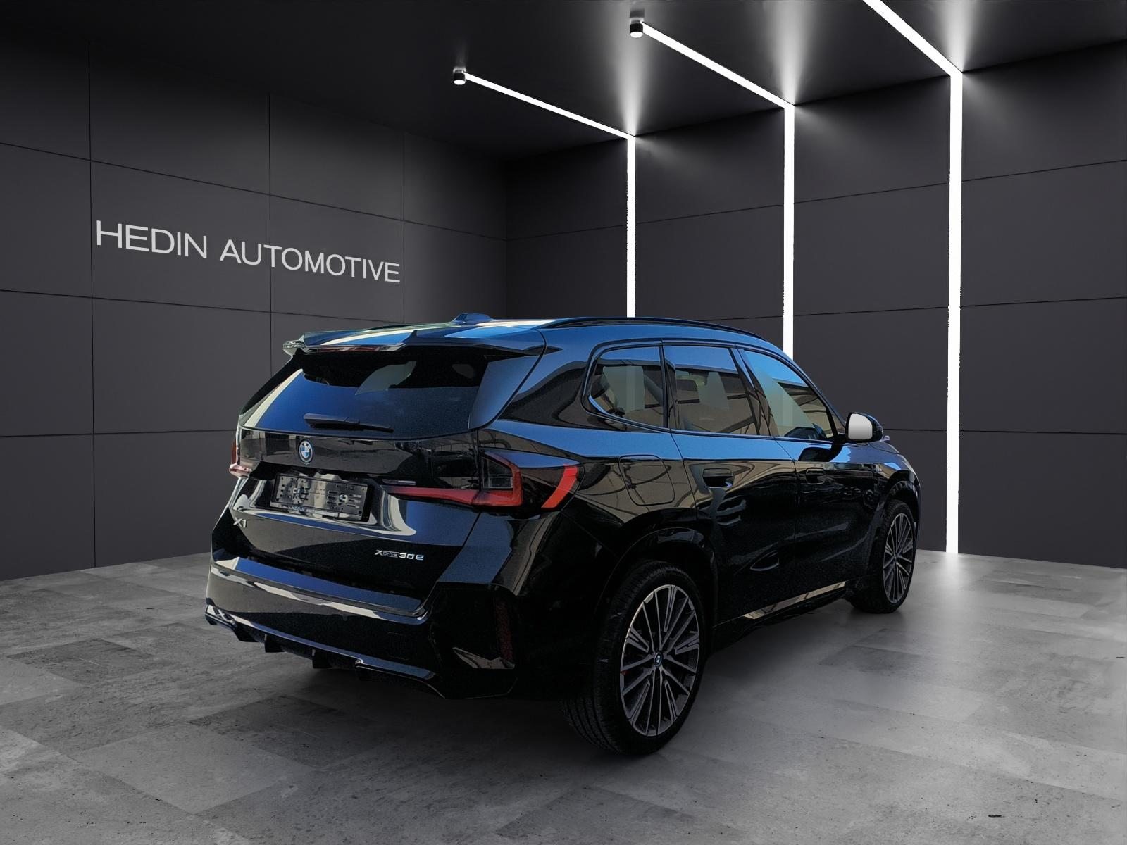 BMW X1 30e xDrive paddles, Plug-in-Hybrid Benzina/Elettrica, Auto dimostrativa, Automatico - 5